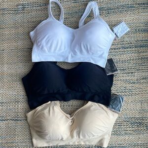 NWT 3 Underoutfit Bras Style 457. Size 3XL